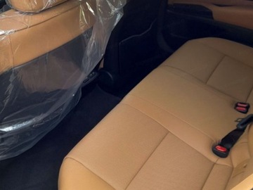 Lexus ES VII (XV70) Sedan Facelifting 300h 218KM 2025 Od ręki - 300h Business Edition 2.5 E-CVT 218KM | Podgrzewane fotele!, zdjęcie 10