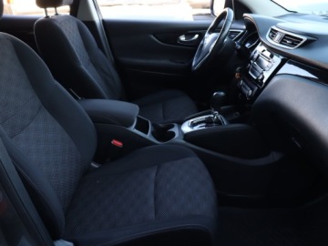 Nissan Qashqai II Crossover 1.2 DIG-T 115KM 2016 Nissan Qashqai 1.2 DIG-T, Salon Polska, Automat, zdjęcie 8