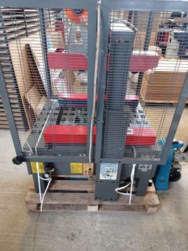 Запечатщик коробок Robopac Robotape 50A (например, Siat, 3 M, Comarme)