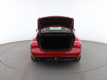 Jaguar XE Sedan 2.0 i4 180KM 2015 Jaguar XE 20d Pure Automat Klimatronik Nawigacja, zdjęcie 18
