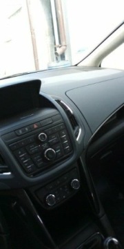 Opel Zafira C Tourer 2.0 CDTI ECOTEC 130KM 2015 Opel Zafira Tourer 96kw 130KM 2.0 Diesel 2015r 7 osobowy, zdjęcie 3