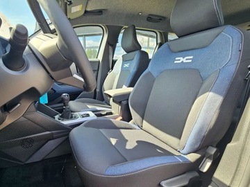 Dacia Bigster 1.2 TCe 130KM 2025 Od ręki - Bigster Expression mHEV 4x4 1.2 TCe 130KM, zdjęcie 3