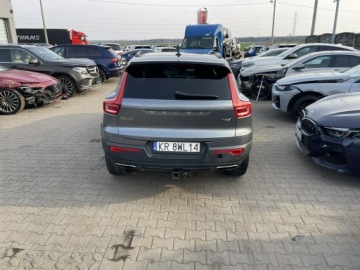 Volvo XC40 Crossover 2.0 T5 247KM 2019 Volvo XC 40 R design T5 AWD HAK Skóra Panorama, zdjęcie 3