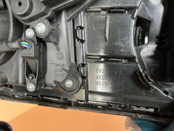 РЕШЕТКА БАМПЕРА VW PASSAT B8 LIFT GTE РЕШЕТКА БАМПЕРА VW PASSAT GTE 3G0