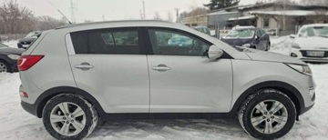 Kia Sportage III SUV 2.0 DOHC 163KM 2010 Kia Sportage Kia Sportage 2.0 CVVT 2WD Attract 2.0 Benzyna 163KM, zdjęcie 29