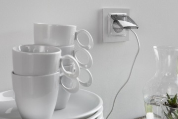 SIMON 10 Одинарная рамка 1-кратная Универсальная Вертикальная Горизонтальная CR1/11 БЕЛАЯ