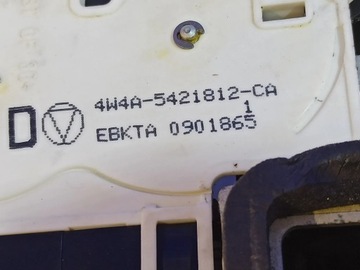 JAGUAR S-TYPE 2006 PŘEDNÍ STRANA PRAVÁ ZÁMKY