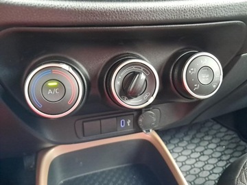 Toyota Aygo X 1.1 VVT-i 72KM 2024 Toyota Aygo X 1.0 VVT-i Style CVT Toyota Aygo X 1., zdjęcie 22