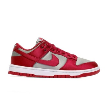 Buty sportowe Nike Dunk Low UNLV Satin, czerwone damskie DX5931-001 36 1/2