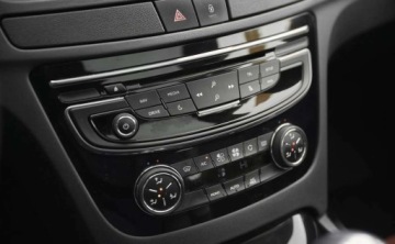 Peugeot 508 I SW Facelifting 2.0 BlueHDi 180KM 2015 Peugeot 508 Peugeot 508 2.0 BlueHDi RXH SampS 2.0 Diesel 180KM, zdjęcie 26