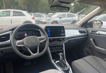 Volkswagen T-Roc I SUV Facelifting 1.5 TSI ACT 150KM 2025 Volkswagen T-Roc LIFE PLUS Dostepny od reki 1.5 Benzyna 150KM, zdjęcie 9