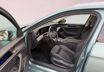 Volkswagen Passat B8 Variant Facelifting 2.0 TDI SCR 150KM 2024 Volkswagen Passat ELAGANCE salon Polska gwar. masaz matrix kamery360 wenty, zdjęcie 9