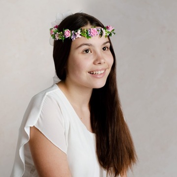 Причастие венок, как живые красочные цветы