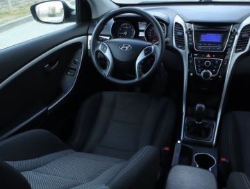 Hyundai i30 II Hatchback 3d 1.4 100KM 2014 Hyundai i30 1.4 CVVT, Klima, Parktronic, zdjęcie 6