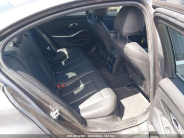 BMW Seria 3 G20-G21 2021 BMW Seria 3 330E 2021 2.0l 2.0 Hybryda 180KM, zdjęcie 12