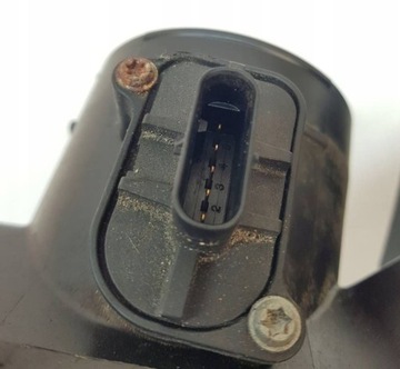 BMW 3 GT F34 POUZDRO FILTRU VZDUCHU 70518447