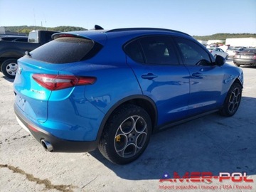 Alfa Romeo Stelvio SUV 2.0 Turbo 280KM 2019 Alfa Romeo Stelvio _Sport_Q4_4x4_2.0 L_280 km_2019r 2.0 Benzyna 280KM, zdjęcie 3