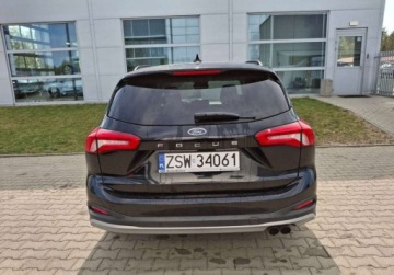 Ford Focus IV Kombi 2.0 EcoBlue 150KM 2019 Ford Focus 2.0 EcoBlue 150 KM wersja Active pakiet Winter 2.0 Diesel, zdjęcie 4