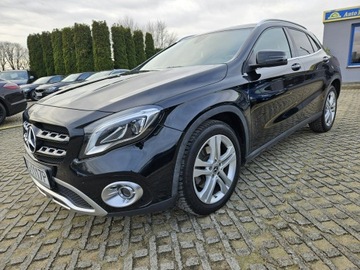 Mercedes GLA I Off-Roader Facelifting 2.0 250 211KM 2018 Mercedes GLA 250 2,0 Benzyna 211KM automat 4 matic