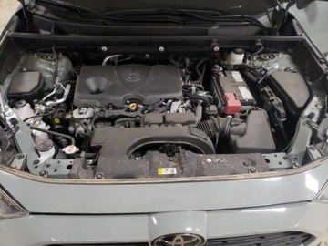Toyota 2021 Toyota RAV4 TOYOTA RAV4 XLE, 2021r., 4x4, 2.5L, po gradobiciu 2.5 Benzyna, zdjęcie 8