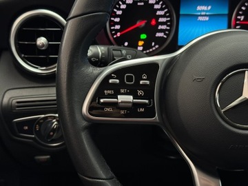 Mercedes GLC C253 SUV Facelifting 2.0 200d 163KM 2019 Mercedes-Benz GLC 200 d 4-Matic / Kamera cofania /, zdjęcie 20