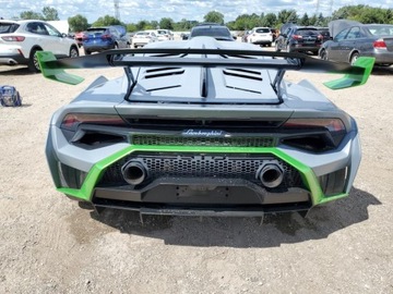 Lamborghini Huracan STO 5.2 V10 640KM 2023 Lamborghini Huracan STO 2023 5.2l 5.2 Benzyna 640KM, zdjęcie 2