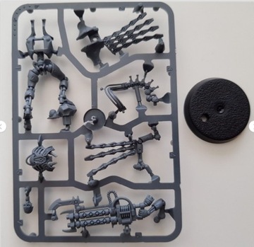 Warhammer 40k Necrons Royal Warden na wyprasce