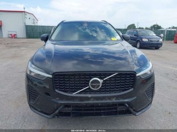 Volvo XC60 II 2024 Volvo XC 60 2024 Volvo XC60 B5 AWD Plus Dark Theme 2.0 Benzyna 247KM, zdjęcie 7
