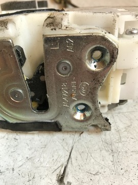 ZÁMEK DVEŘE LEVÝ PŘEDNÍ 5 PIN PEUGEOT 4008