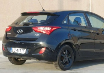 Hyundai i30 II Hatchback 5d 1.6 GDI 135KM 2015 Hyundai i30 1.6B 135KM Grzana kierownica i, zdjęcie 25