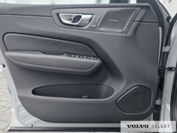 Volvo XC60 II 2024 Volvo XC 60 FV23 Plus Dark B5 250KM AWD ACC Panora, zdjęcie 13