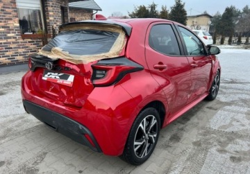 Toyota 2024 Toyota Yaris 1.5 hybryda Nawigacja Tempomat Sensor Radar 1.5 Hybryda 116KM, zdjęcie 3