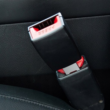 АДАПТЕР УДЛИНИТЕЛЬНОЙ КРЫШКИ РЕМНЯ БЕЗОПАСНОСТИ ДЛЯ РЕМНЯ БЕЗОПАСНОСТИ 20-22 ММ