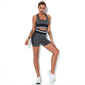 спортивный комплект топ шорты SPORTS SUIT