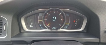 Volvo V60 I 2013 Volvo V60 Volvo V60 D6 AWD Plug-in Hybrid Summum 2.4 Hybryda Plug-in 220KM, zdjęcie 15