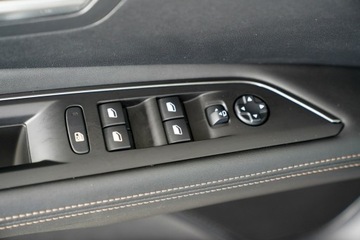 Peugeot 3008 II 2021 Peugeot 3008 GT LINE kamera skóra NAWI grip, zdjęcie 16