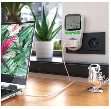 Цифровой ваттметр/счетчик энергопотребления Arendo