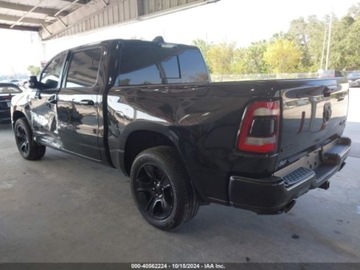  RAM 1500 2023r., Big Horn, od ubezpieczalni 5.7 Benzyna 395KM, zdjęcie 3