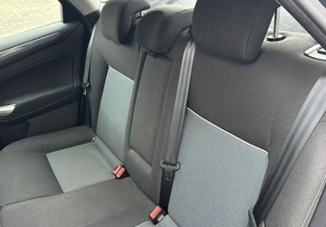 Ford Mondeo IV Sedan 2.0 Duratorq TDCi DPF 140KM 2011 Ford Mondeo 2.0 diesel, 2011 Salon PL 2.0 Diesel 140KM, zdjęcie 2