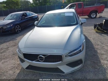 Volvo 2021 Volvo S60 2021 Volvo S60 T5 FWD Momentum 2.0 Benzyna 258KM, zdjęcie 5