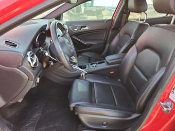 Mercedes GLA 2020 Mercedes-Benz GLA 2020 MERCEDES-BENZ GLA 250 2.0 Benzyna 208KM, zdjęcie 6