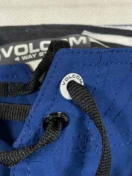 Volcom Spodenki Eleganckie Męskie Wiązane Granatowe Logo Unikat Klasyk L XL