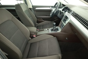 Volkswagen Passat B8 Limousine 1.4 TSI ACT 150KM 2015 VW Passat 1.4 TSI, Salon Polska, Navi, Klima, zdjęcie 6