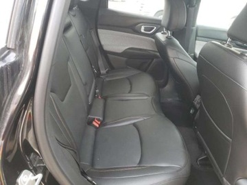 Jeep Compass II 2023 Jeep Compass 2023, 2.0L, 4x4, LATITUDE LUX 2.0 Benzyna 200KM, zdjęcie 9