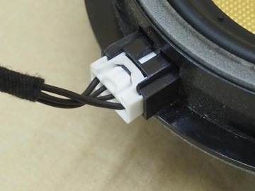 ДВЕРНОЙ ДИНАМИК ПЕРЕДНИЙ = ЗАДНИЙ JAGUAR XF X250 2008 8X23-18808-AB