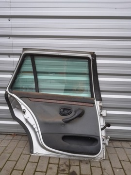 DVEŘE KOMPLETNÍ LEVÝ ZADNÍ PEUGEOT 406 KOMBI
