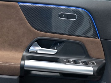 Mercedes GLA II Off-roader Facelifting 1.3 200 163KM 2025 MERCEDES-BENZ GLA 200 AMG Line Suv 1.3 (163KM) 2025, zdjęcie 9