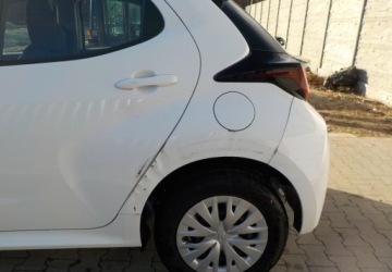 Toyota 2025 Toyota Yaris Okazja 1.5 Hybryda 116KM, zdjęcie 6