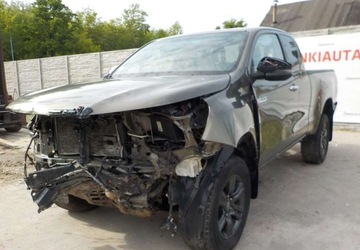Toyota Hilux VIII Podwójna kabina Facelifting 2.8 D-4D 204KM 2022 Toyota Hilux Okazja 2.8 Diesel 204KM, zdjęcie 9