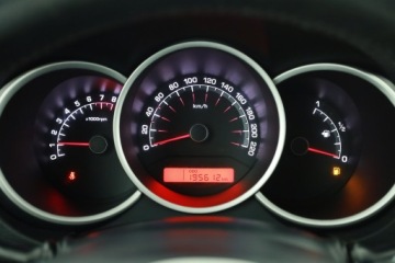 Kia Venga Mikrovan 1.6 DOHC CVVT 125KM 2011 Kia Venga 1.6 CVVT, Klima, Parktronic, zdjęcie 7